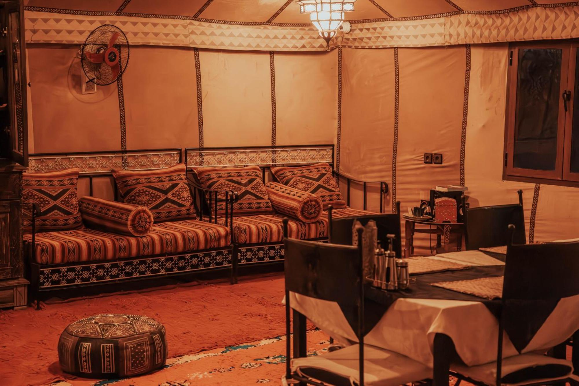 Merzouga Moonlight Desert Camp מראה חיצוני תמונה